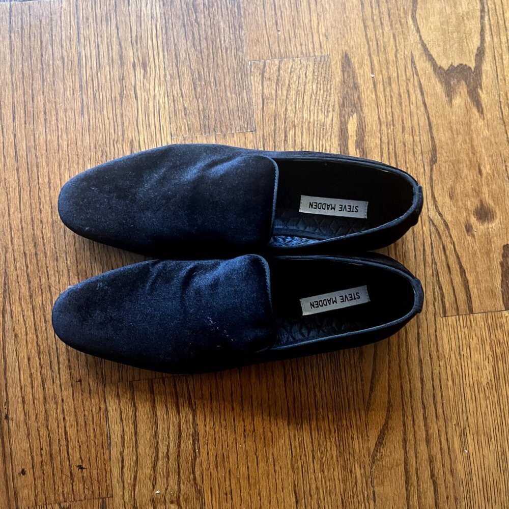 STEVE MADDEN - Laight Loafer in Black Velvet - Picture 5 of 6